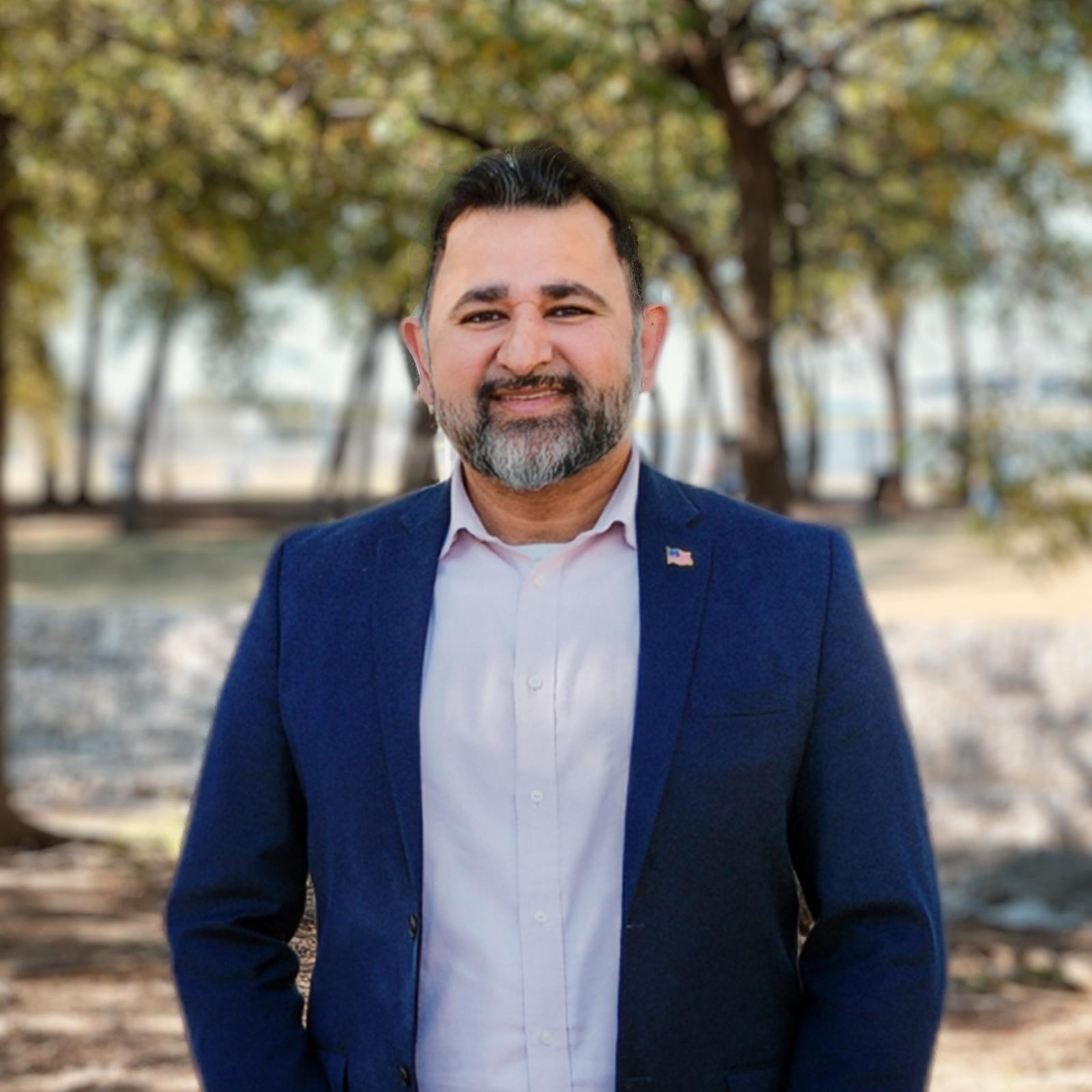 Portrait of Zeeshan Hafeez