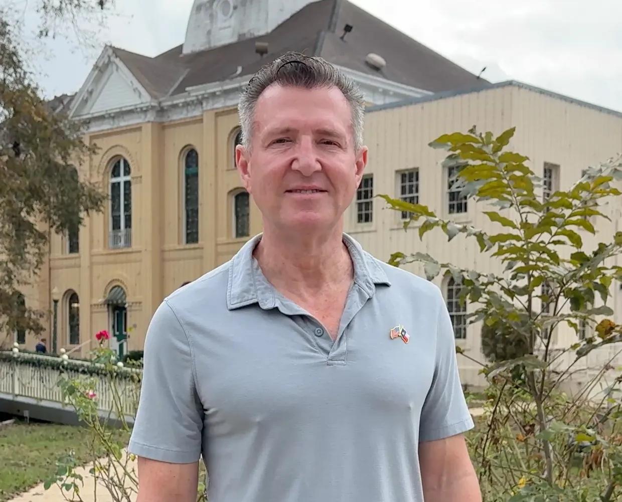 Portrait of Doug Rogers