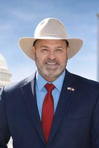 Portrait of Jeff Yuna