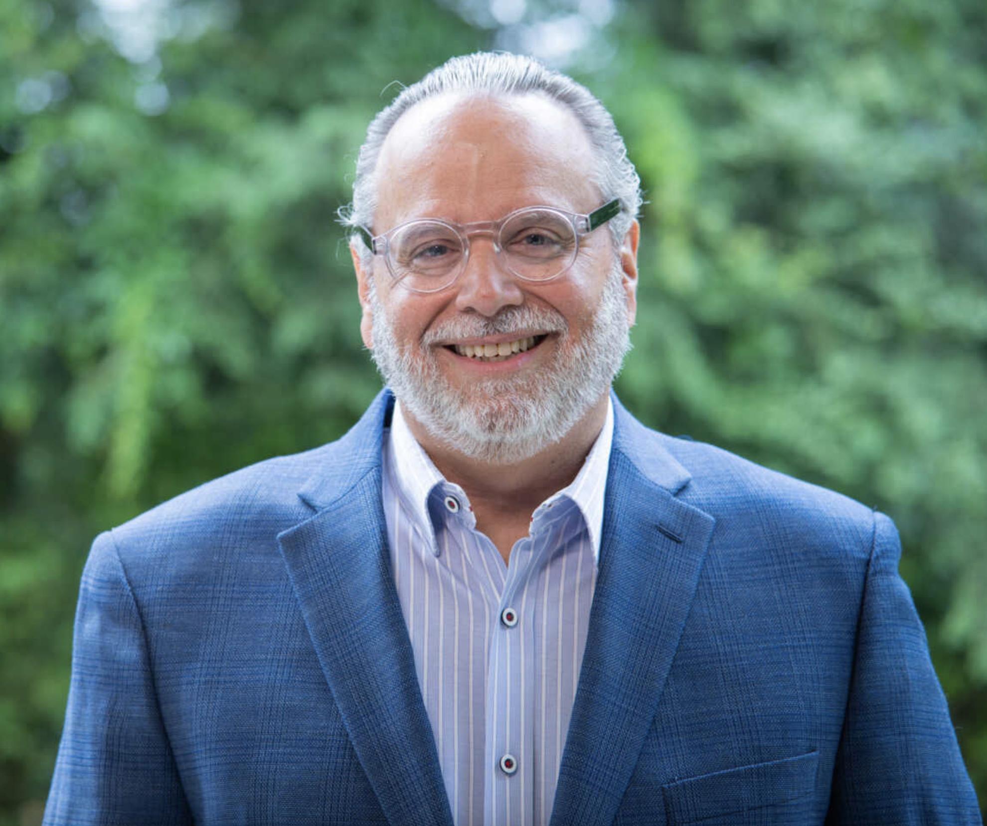 Portrait of Leo Martinez