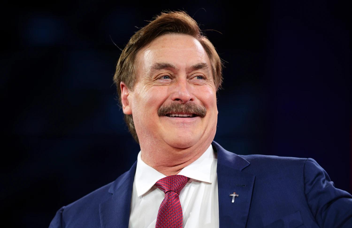 Mike Lindell portrait