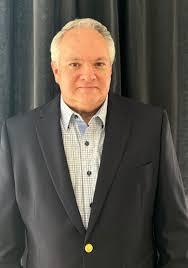 Robert Raimondo portrait