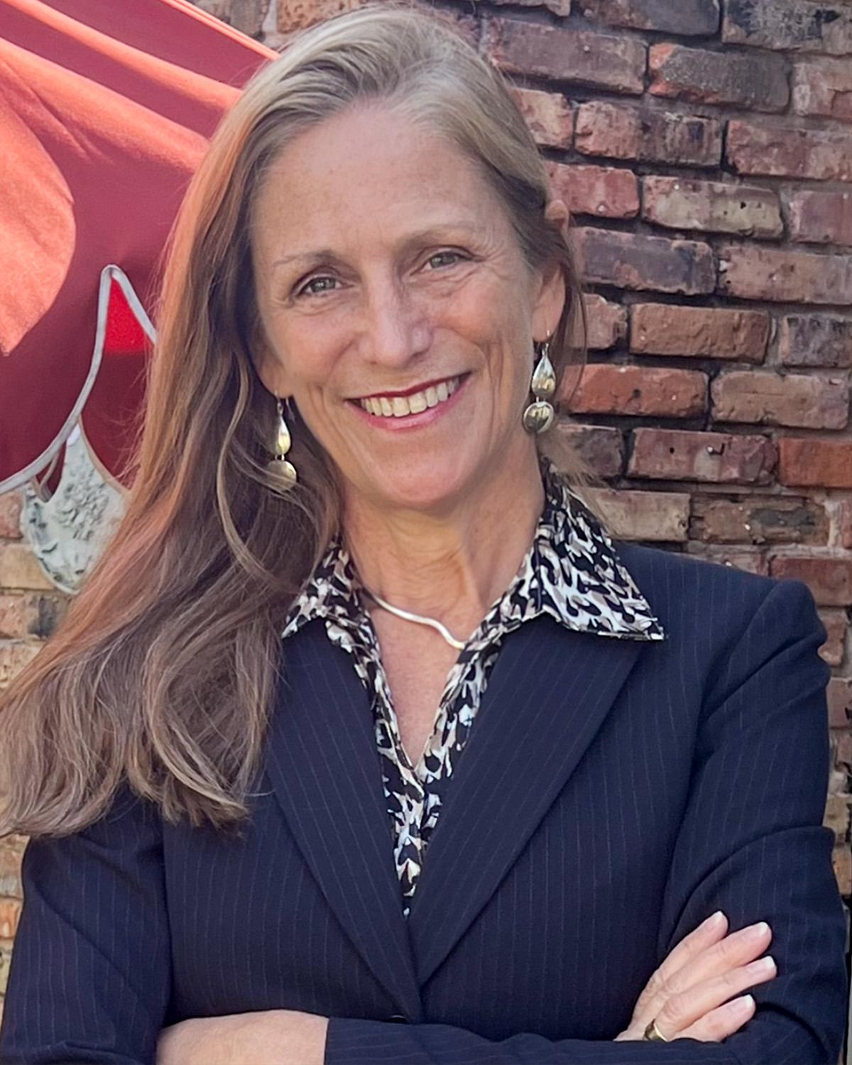 Portrait of Jennifer Sundt