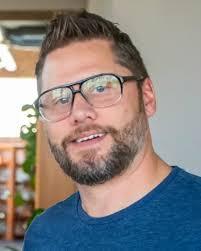 Portrait of Shaun Maeyens