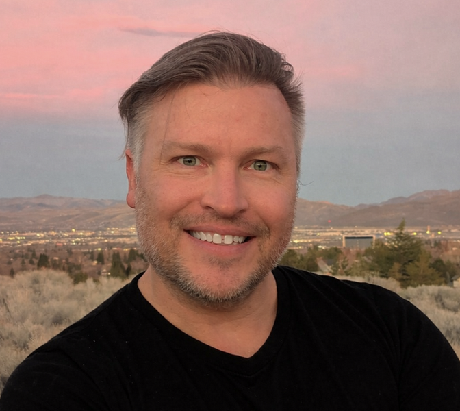 Portrait of Mark Jolle