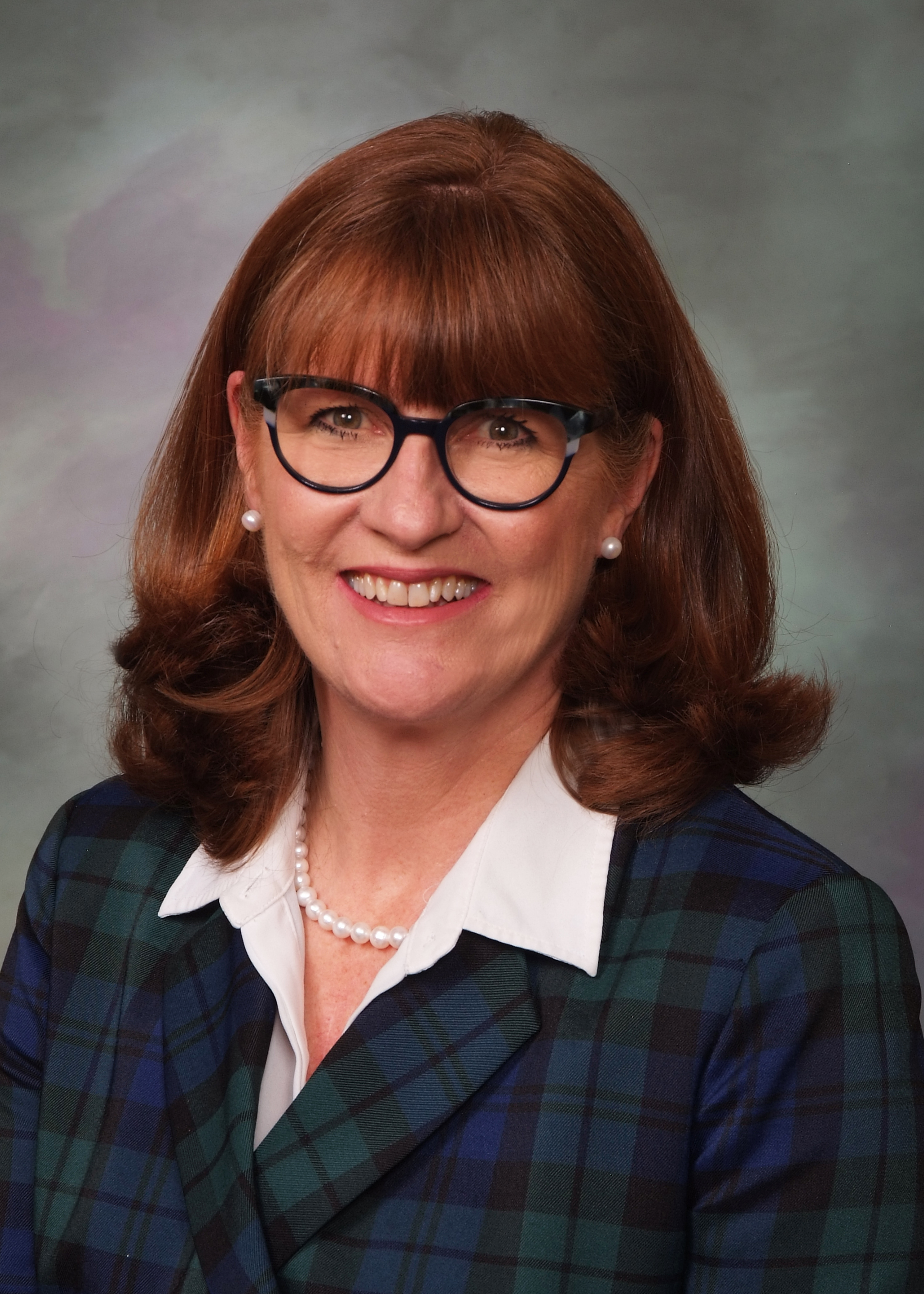 Portrait of Julie McCluskie