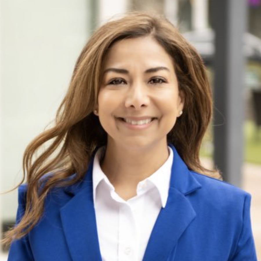 Portrait of Atoosa Reaser