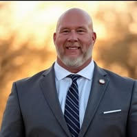 Portrait of Eric Phillips