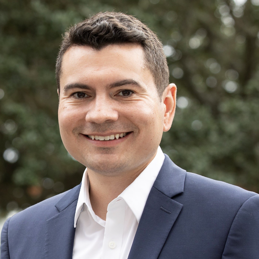 Portrait of Phil Hernandez