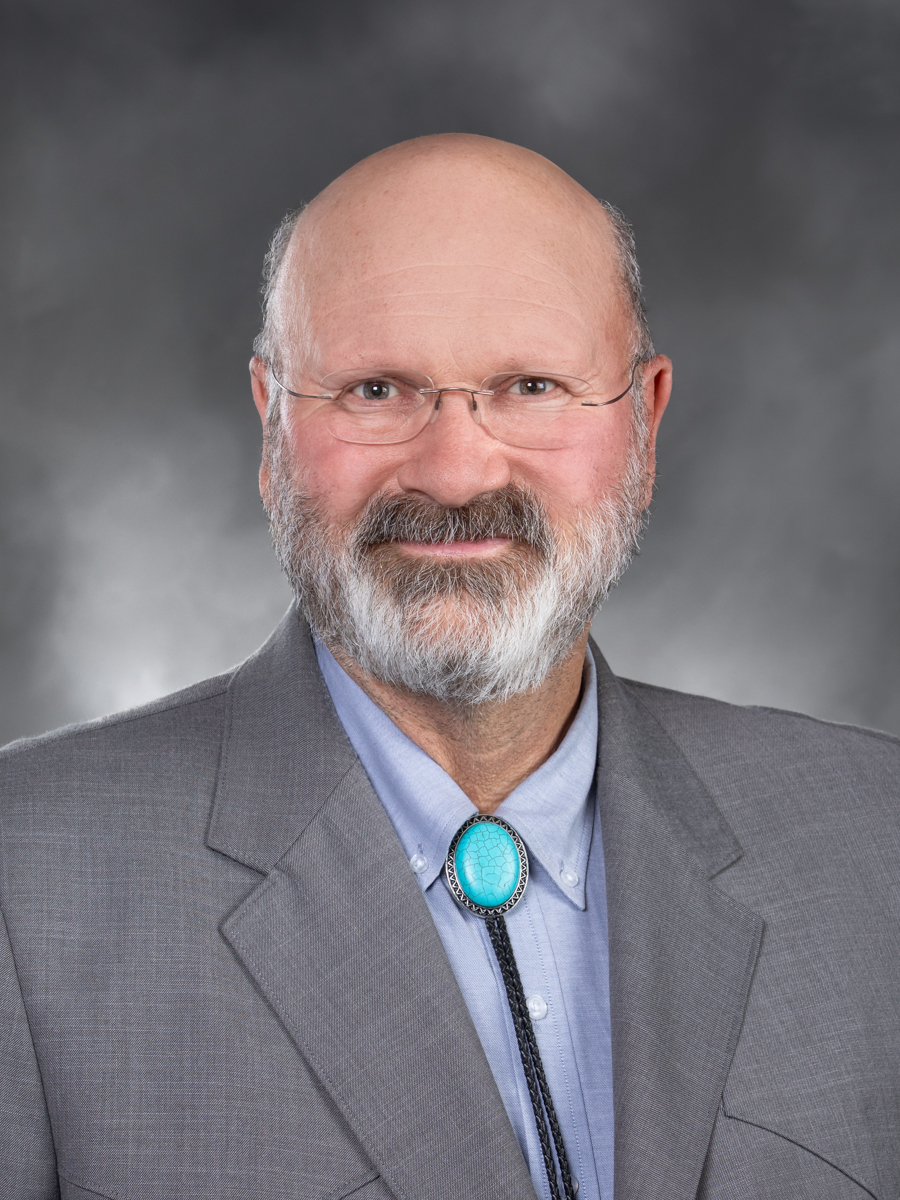 Portrait of Ron Muzzall