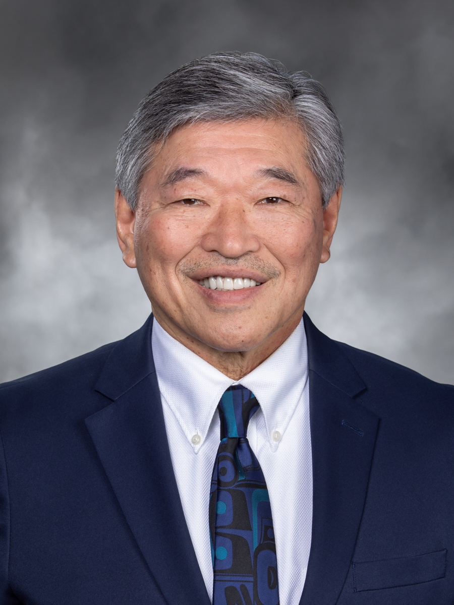 Portrait of Bob Hasegawa