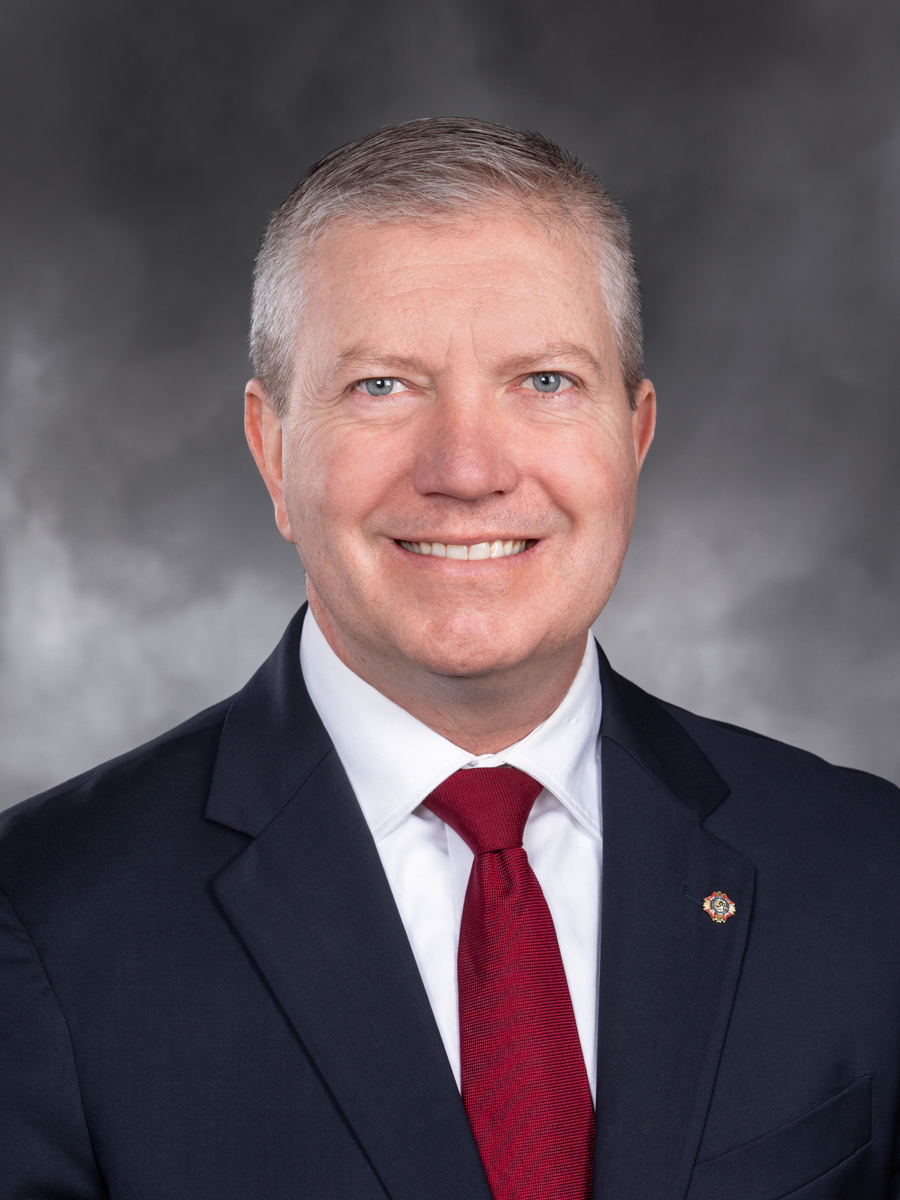 Portrait of Chris Gildon