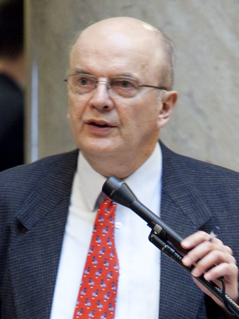 Portrait of Robert Wirch