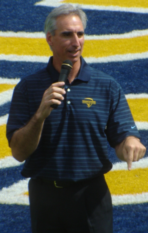 Portrait of Oliver Luck