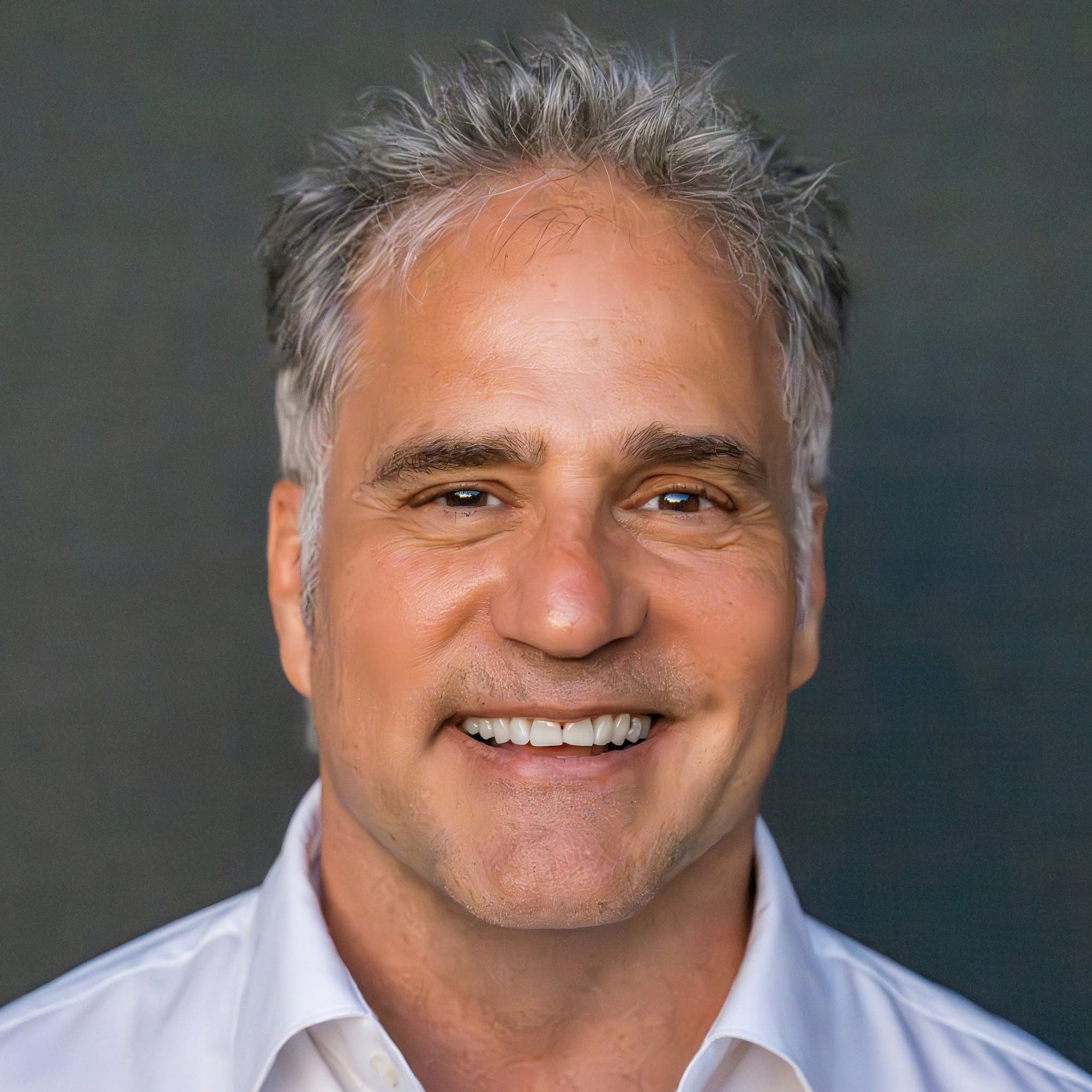 Portrait of Devin Hermanson