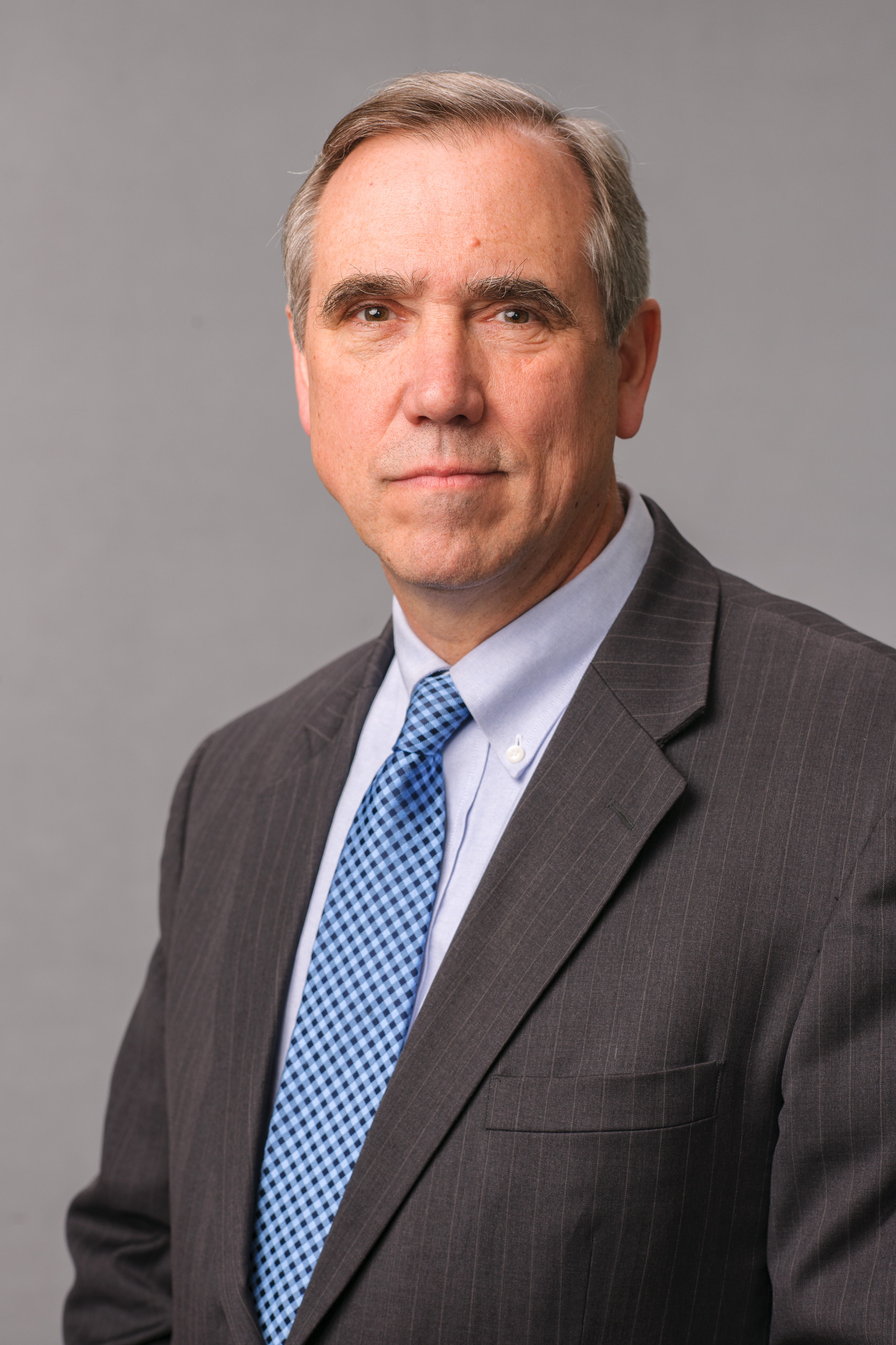 Portrait of Jeff Merkley