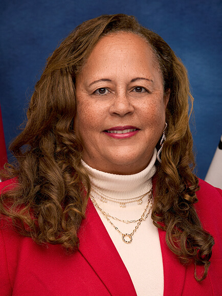 Portrait of Laura Richardson