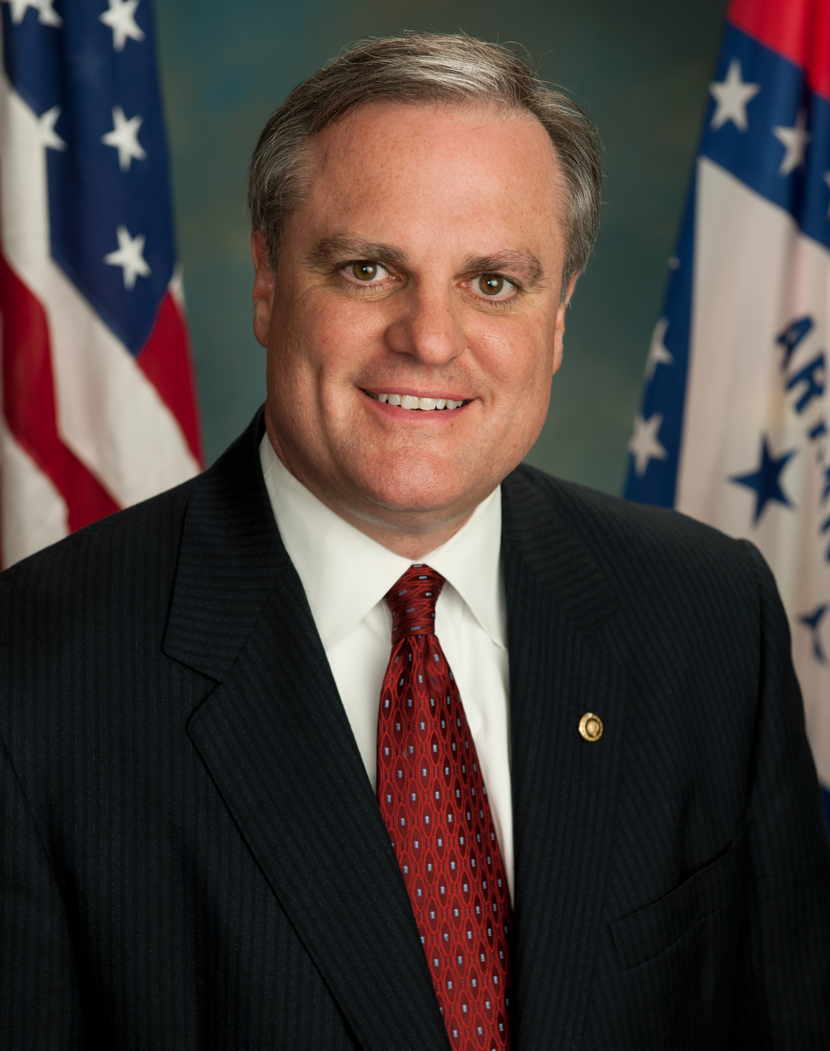 Portrait of Mark Pryor