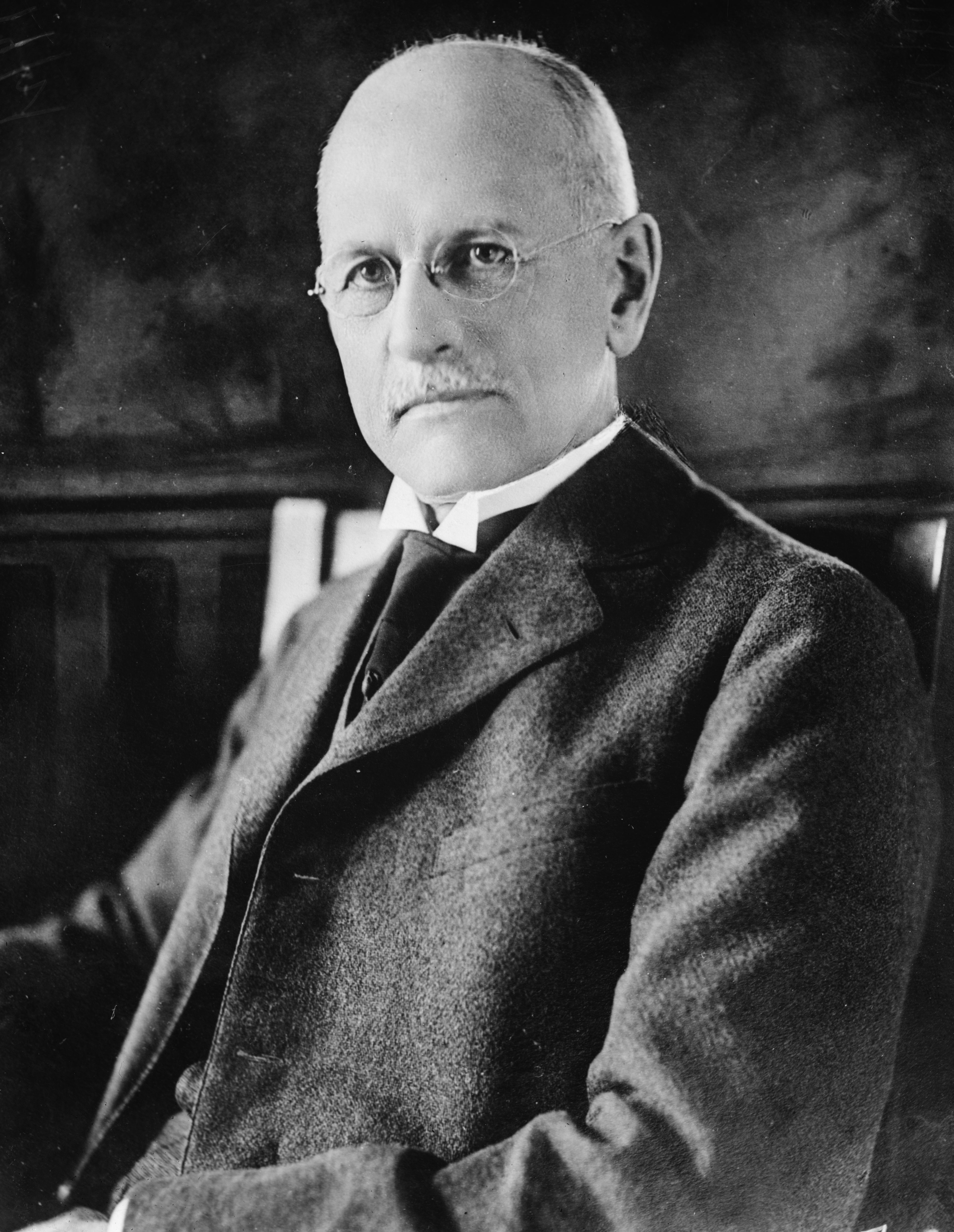 Ovington Weller portrait