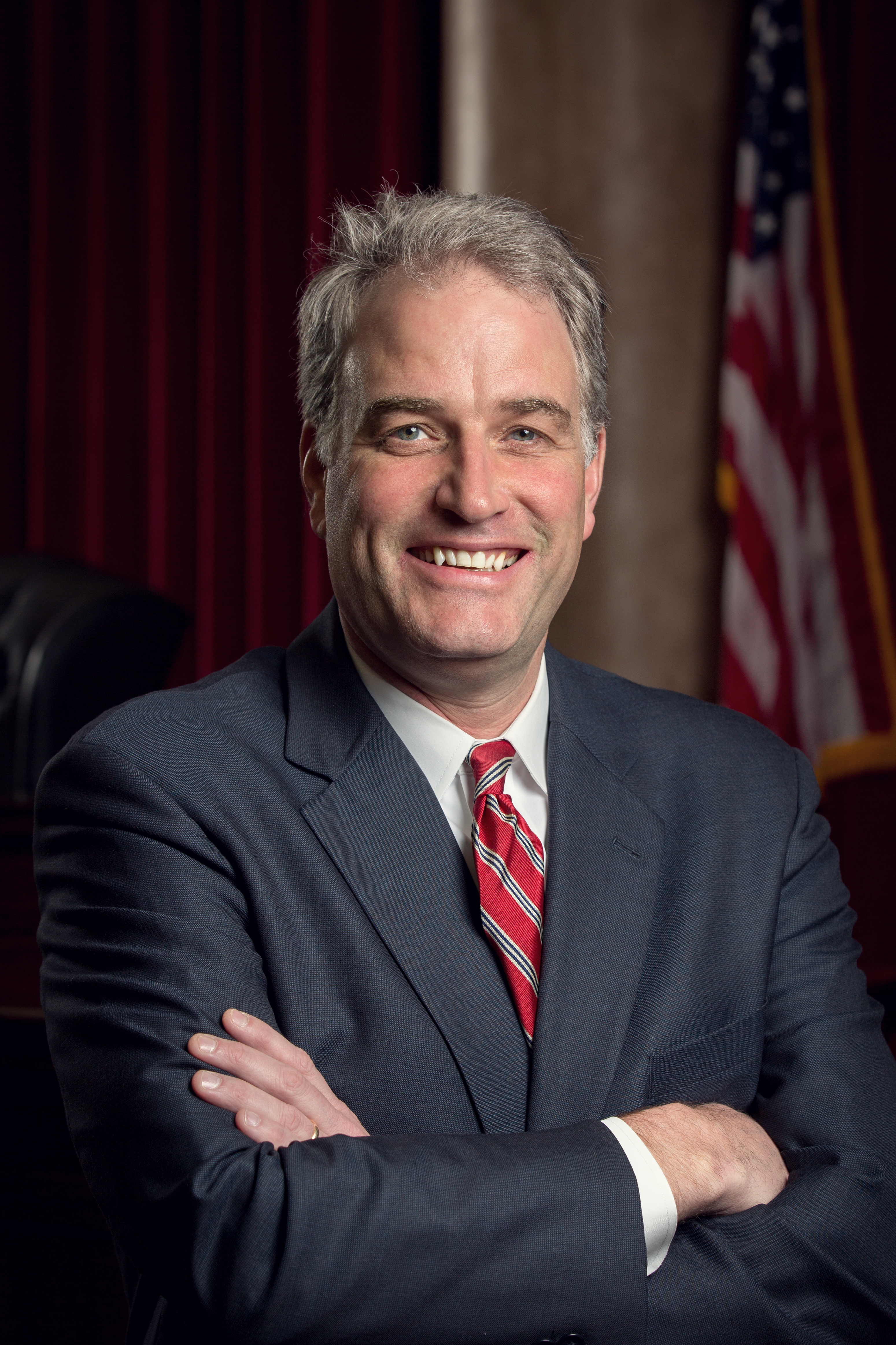 Portrait of Robert Hurt