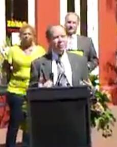 Portrait of Tom Kovach